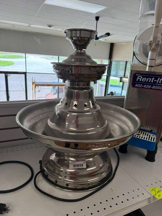 Spinware Spin-Tech 3-Tier Chocolate Fountain w/ Some Chocolate Formula