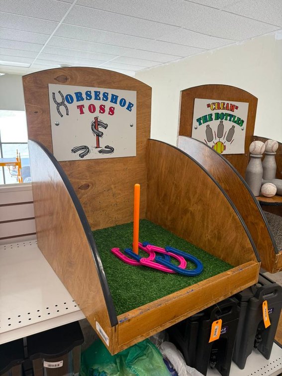 Carnival Horseshoe Toss Game