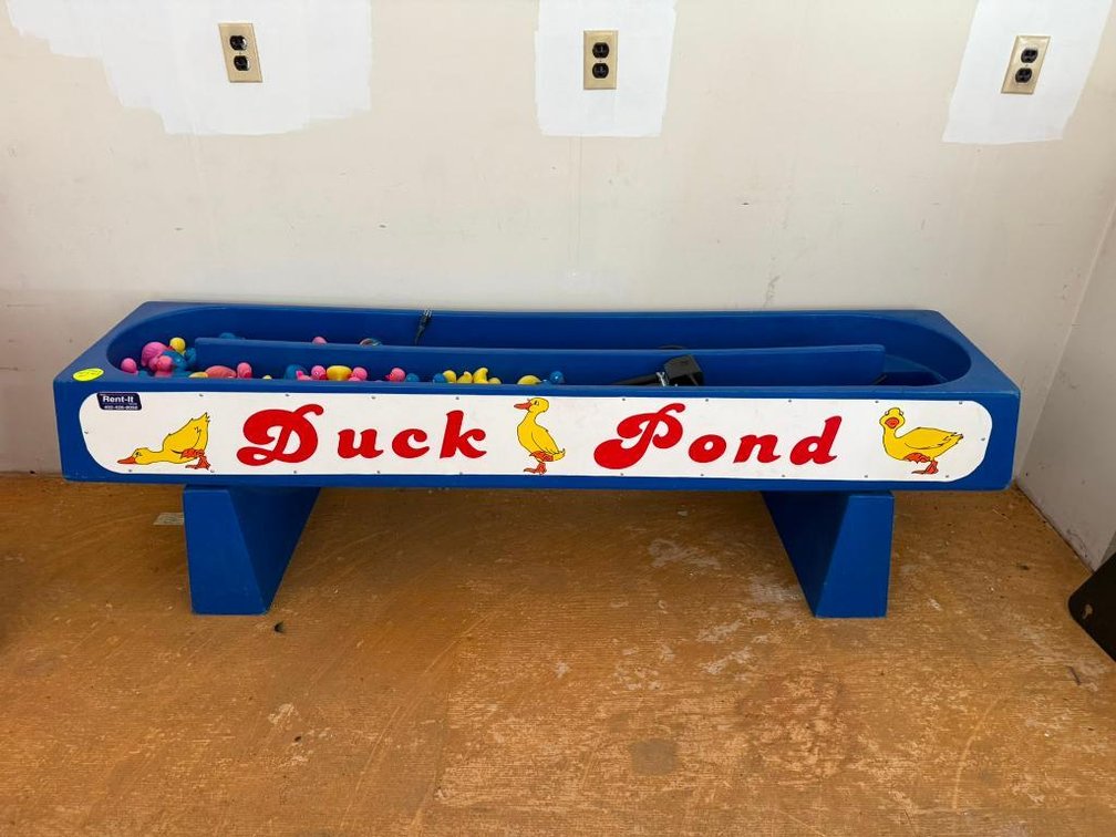 Duck Pond Game w/ A Lot of Floating Ducks Carnival Game