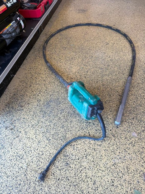 Wacker M1000 Concrete Vibrator