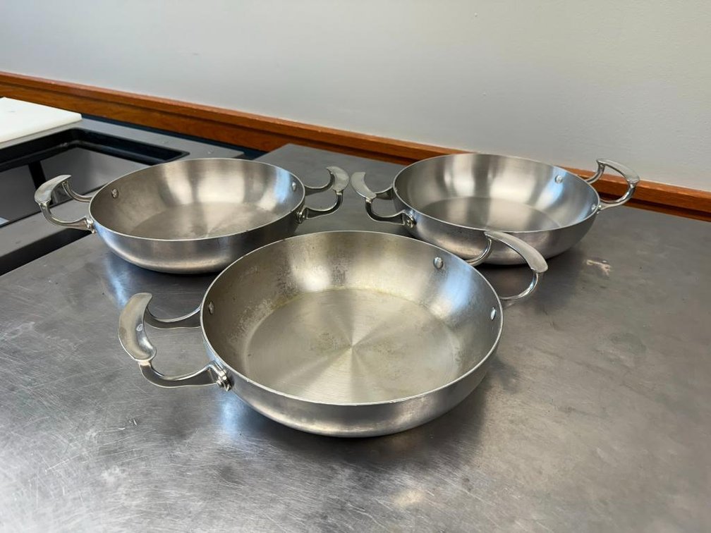 Lot of 3, Vollrath 49424 Miramar Display Cookware 10" French Omelet Pan