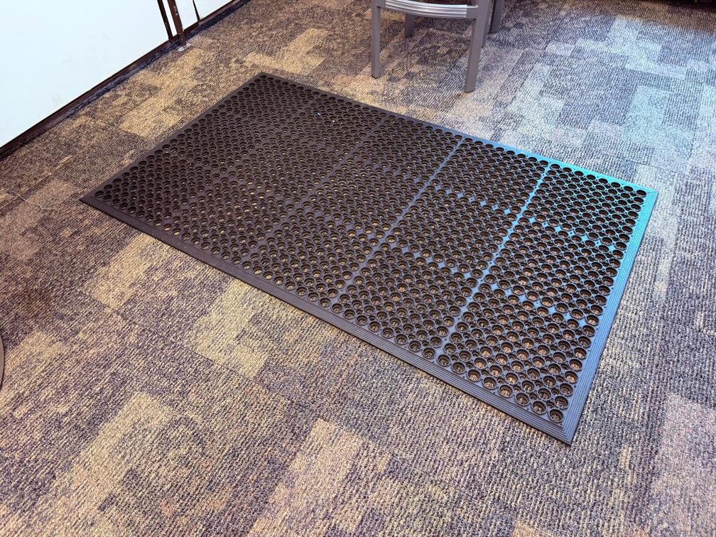 Anti-Fatigue Rubber Mat, 60in x 34in