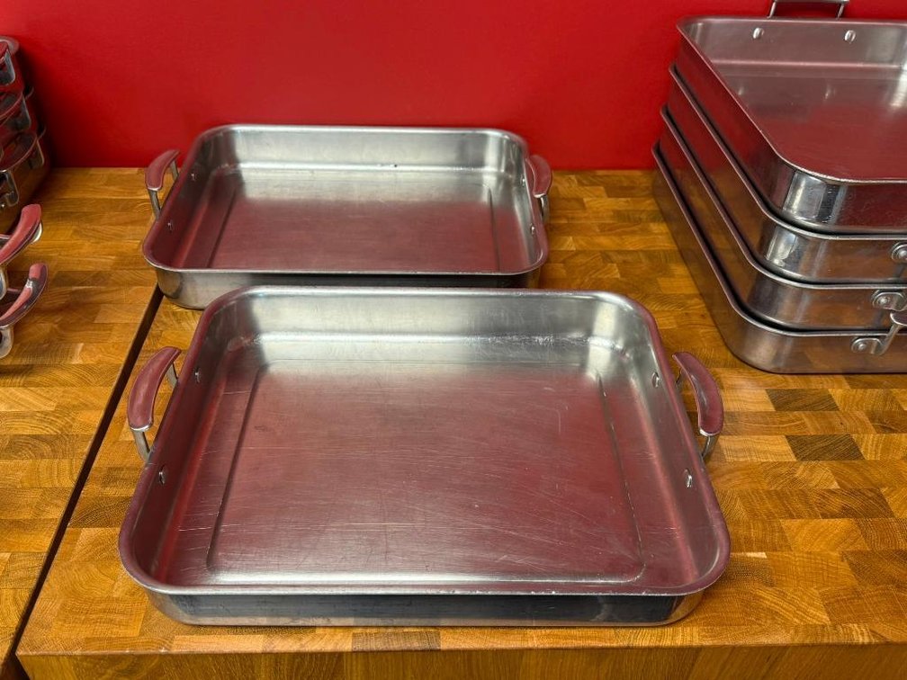 Lot of 2, Vollrath 49433 Miramar Display 4.6 Qt. Tri-Ply Stainless Steel Roasting Pan - 14 11/16" x 11 13/16" x 2"