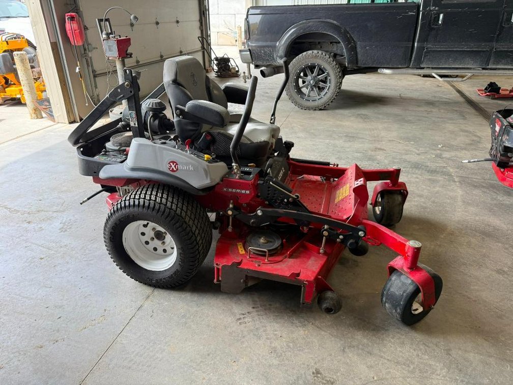 eXmark X-Series Commercial Mower, Zero-Turn, 60in Deck, Kawasaki FX801V, 1,347 Hours, Runs