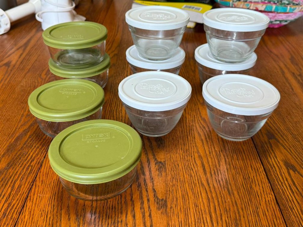 Pyrex & Pampered Chef - One Cup Prep Bowl Set, Glass w/ Lids