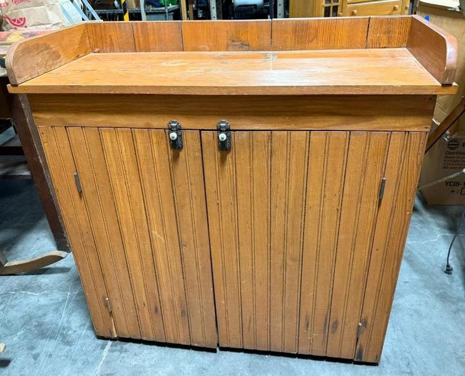 Primitive Beadboard Dry Sink Cabinet with Worktop