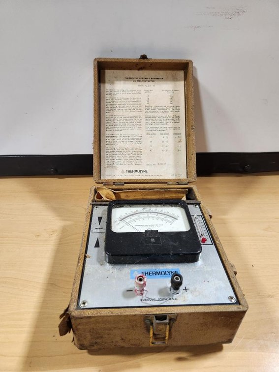 Thermolyne Portable Pyrometer and Millivoltmeter Model FM-1K50