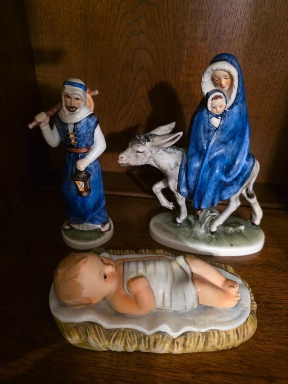 Lot of 3 Goebel West Germany Porcelain Figurines 