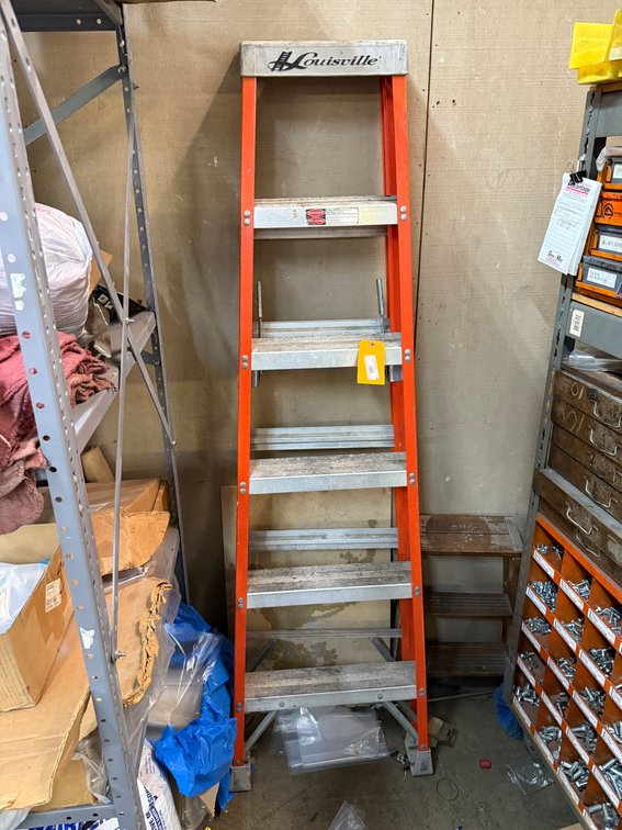 Louisville Fiberglass 6ft A-Frame Step Ladder