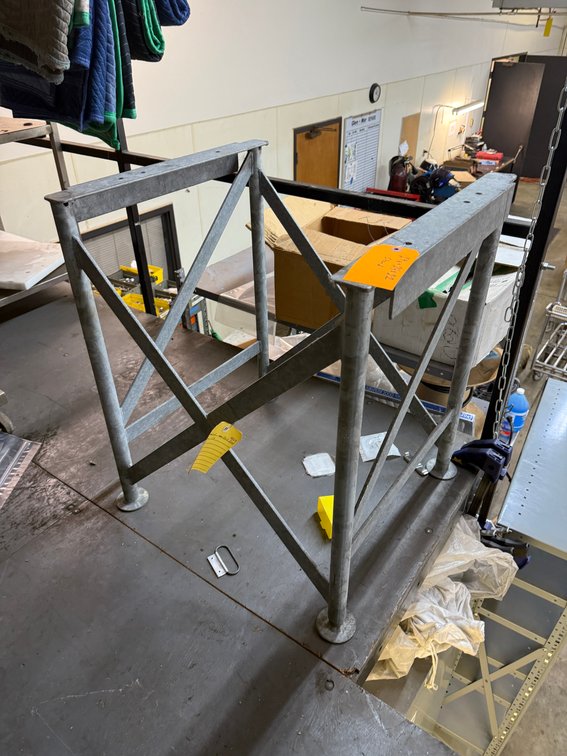 Stationary HD Metal Equipment Stand
