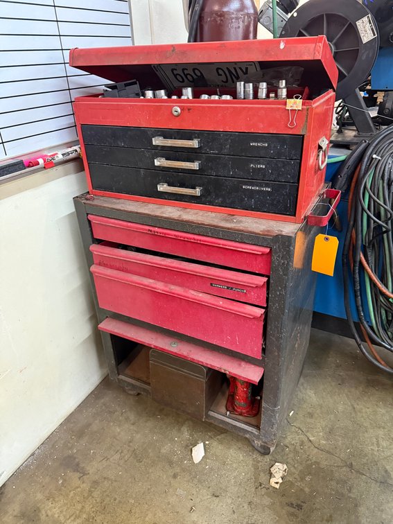 Metal Rolling Tool Chest Full of Tools, Tools Included, See Pictures for Details