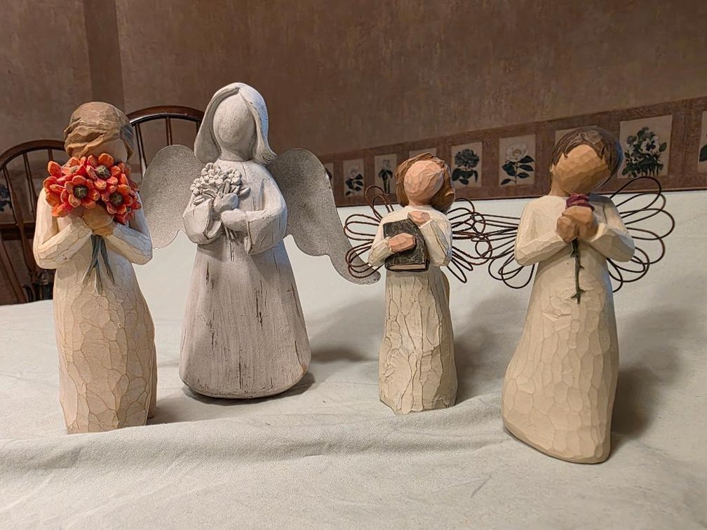Lot of 4 Figurines - Willow Tree Collection & More