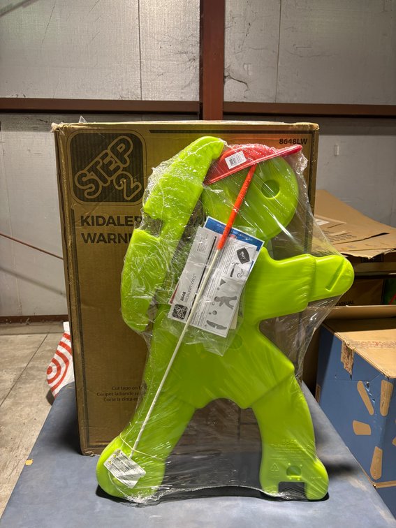 STEP 2 8648 KIDALERT V.W.S - Kid Alert Street Safety Sign, Kids at Play Signage for Safety, 32in