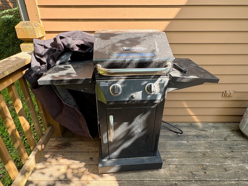 Char-Broil Grill (Currently Connected to Natural Gas) w/ Propane Bottle