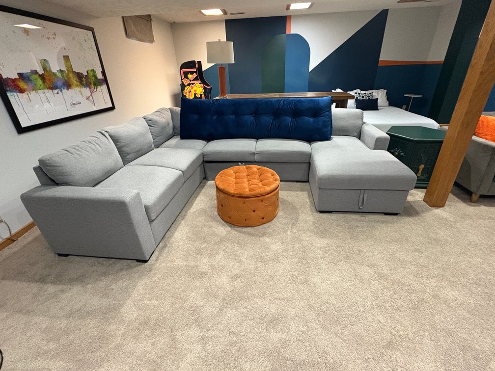 Section Couch and Sofa Set w/ Ottomans, Pillows, Ottoman w/ Storage