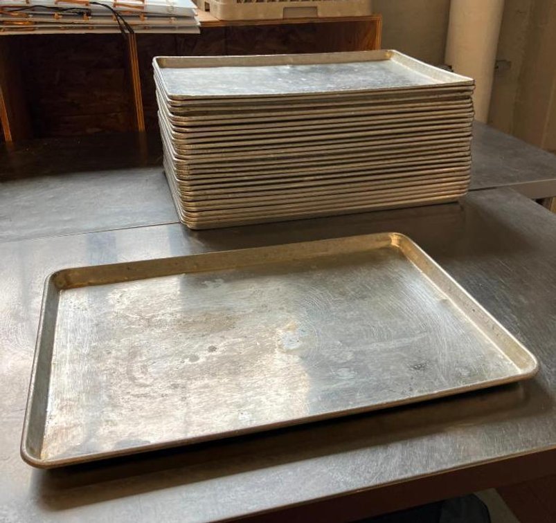 Lot of 24, Full-Size Aluminum Sheet Pans, 18in x 26in, x 24