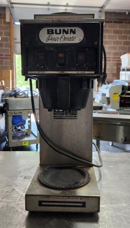 BUNN Bunn-O-Matic Model S, 3-Burner Commercial Coffee Brewer