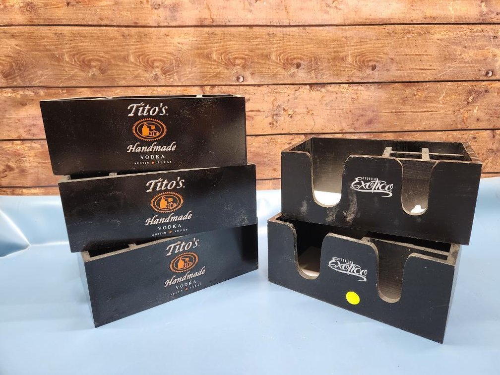 Lot of Five Branded Condiment, Napkin and Straw Holders, Tito's & Exotico