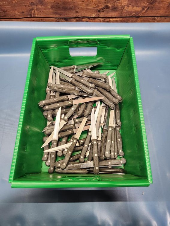 Tub w/ 50+ Steak Knives