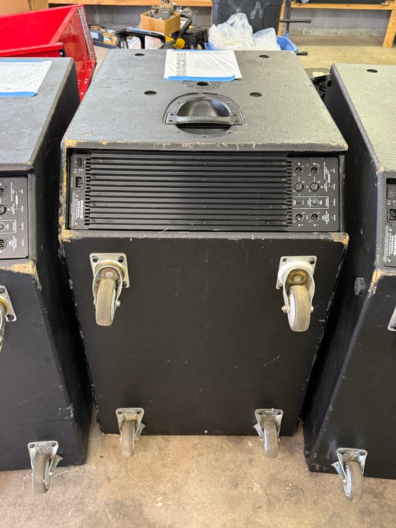 MacKie SWA2801Z Active 18" Subwoofer system.  Tested OK.  Two 18" speakers.  Built in control and amplifier electronics