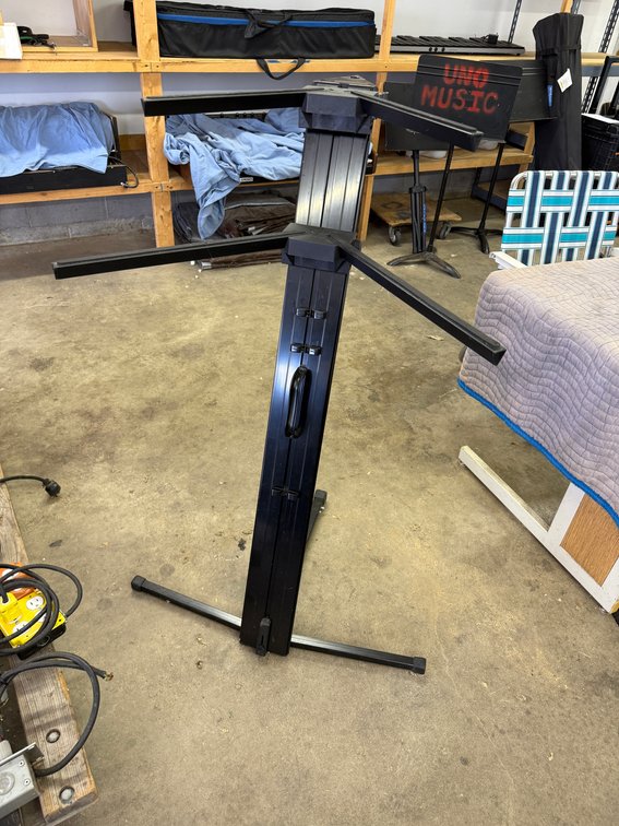 Ultimate Support Apex AX-48 Pro Keyboard Stand w/ Factory Softcase