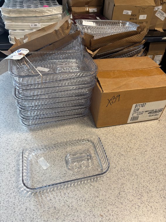 Lot of 39 Thunder Group, Clear, Lid/False Bottom Tulip Deli by Carlisle