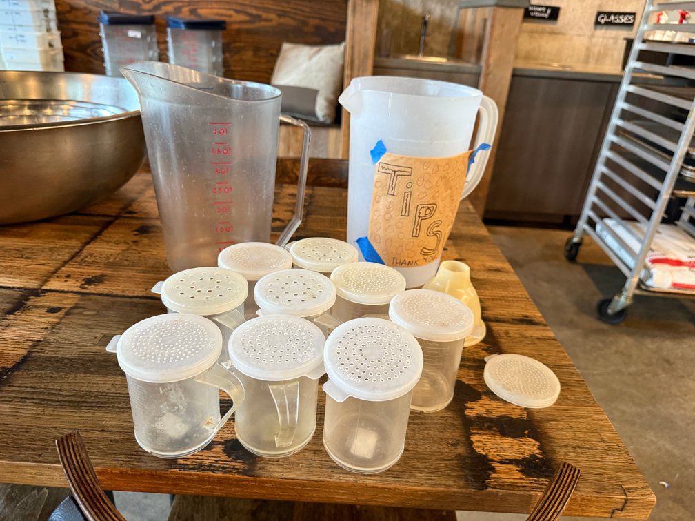 9 Two-Part Shakers, HD Liquid Measuring Pitcher, Drink Pitcher for Tips