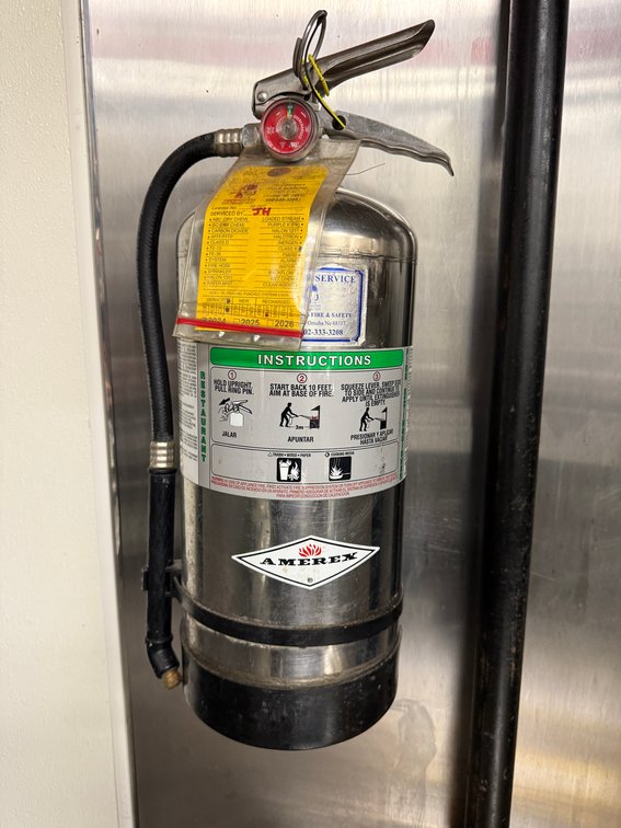 Amerex Stainless Steel Kitchen Fire Extinguisher
