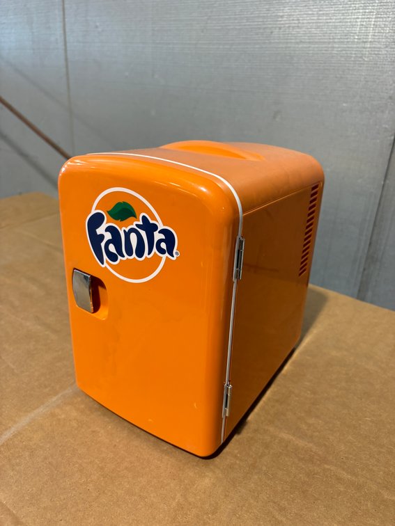 Koolantron Fanta 6-Can Mini Warmer/Refrigerator Model FA04