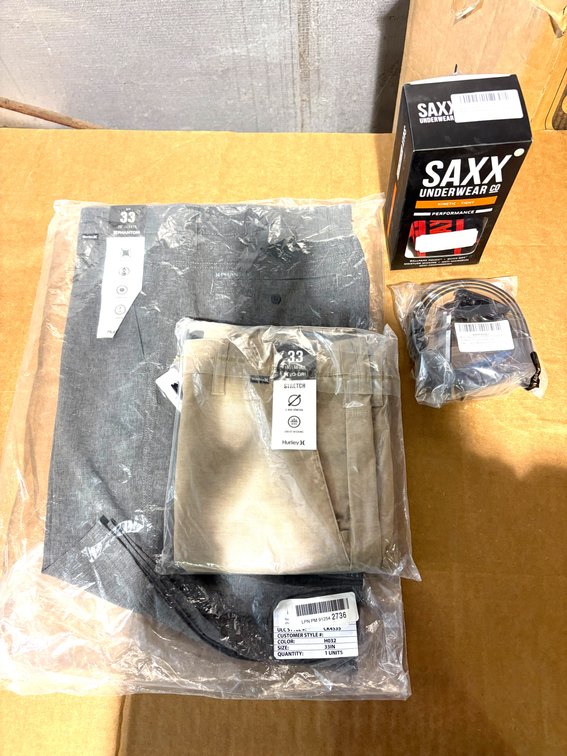 Lot of 4 SAXX Kinetic Tight Boxers, Kenneth Cole Men's Belt & Hurley 19" Length Shorts (Gray & Beige)\