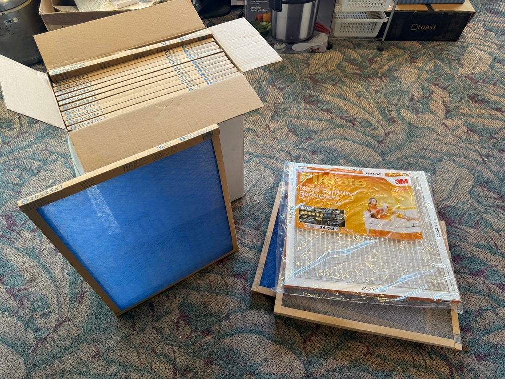 12+MERV2 30 Day Filters 20x25x1 & #M Filtrete 800 Micro Particle Reduction Filter 24x24x1 