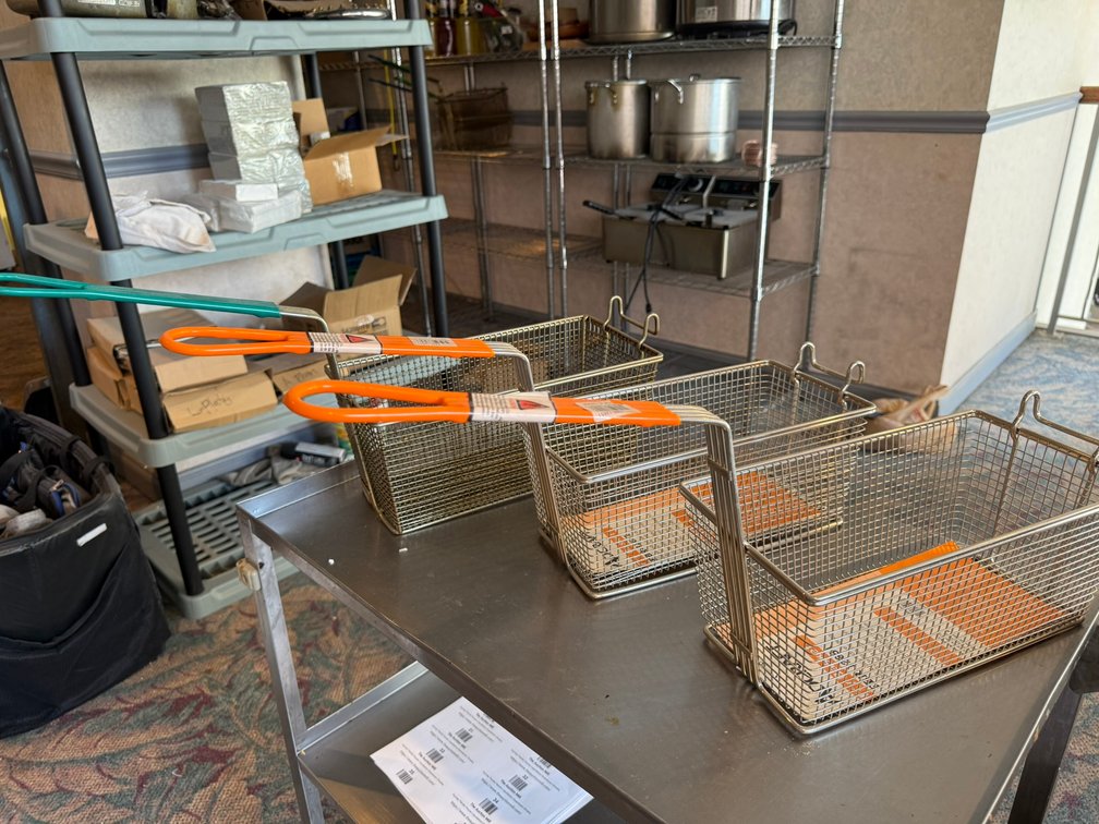 (3) Deep Frying Baskets - Green & Orange (NEW)