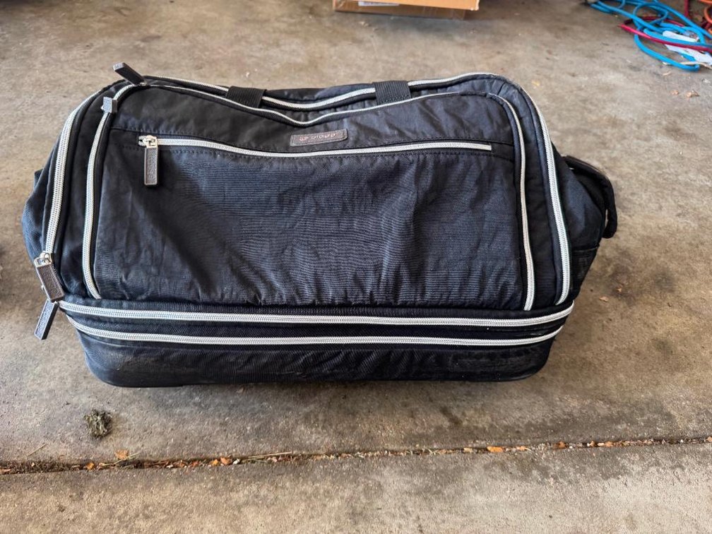 biaggi Rolling Carry-On Bag