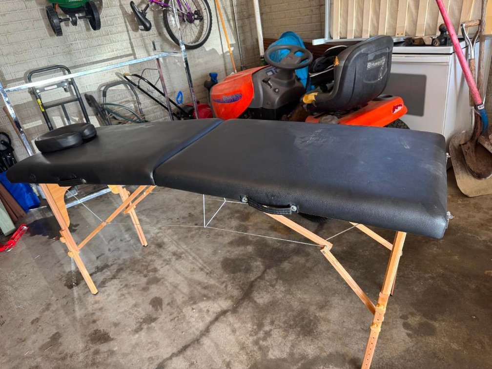 Portable Massage Table