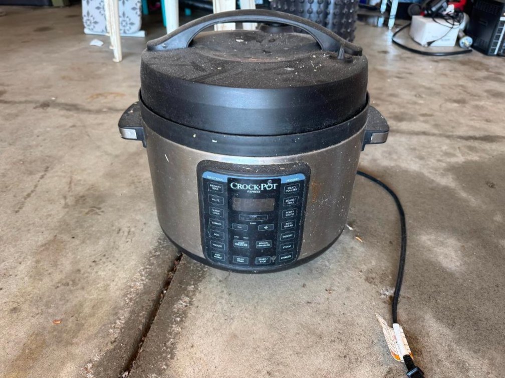 Crock Pot Pressure Cooker Model: SCCPPC100-V1