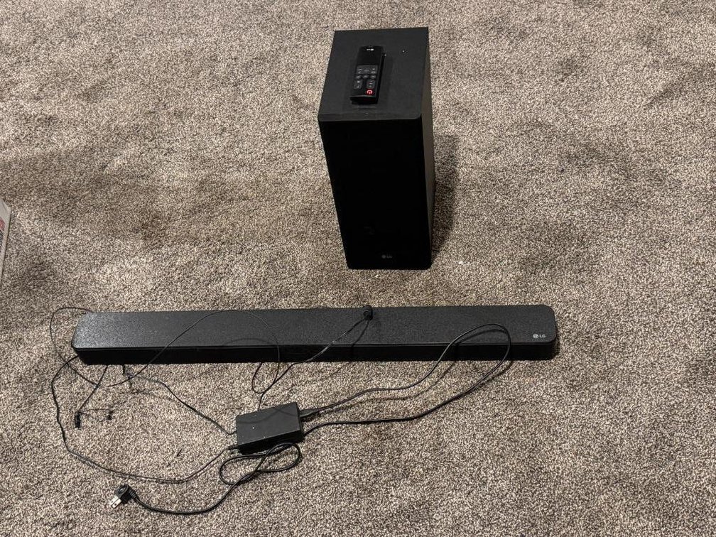 LG Wireless Active Subwoofer Model SPL5B-W and Sound Bar