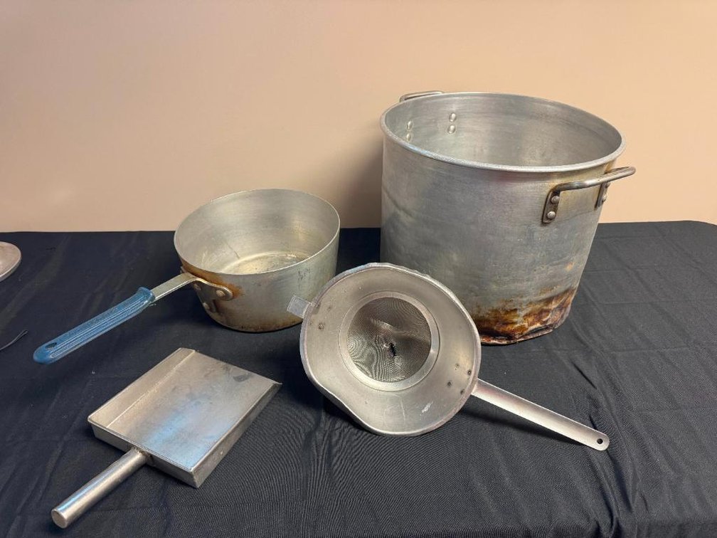Pots and Pans, Stock Pot, Sauce Pot and More