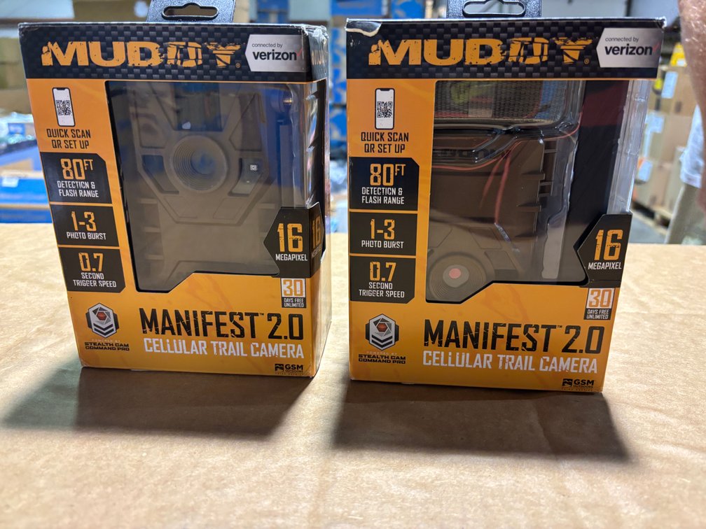 (2) Muddy Manifest 2.0 Cellular Trail Cameras
