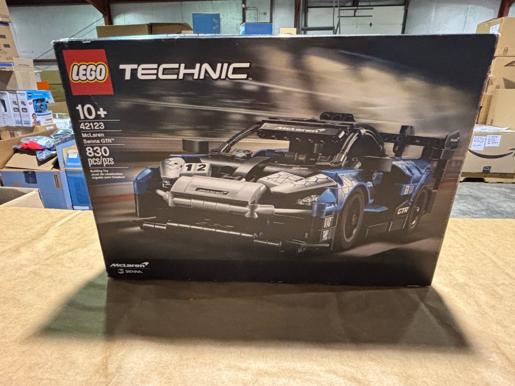 LEGO Technic McLaren Senna GTR 830 Pcs Model 42123