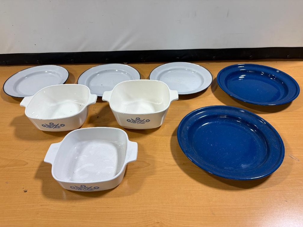 Corningware Cookware, Enamel Plates