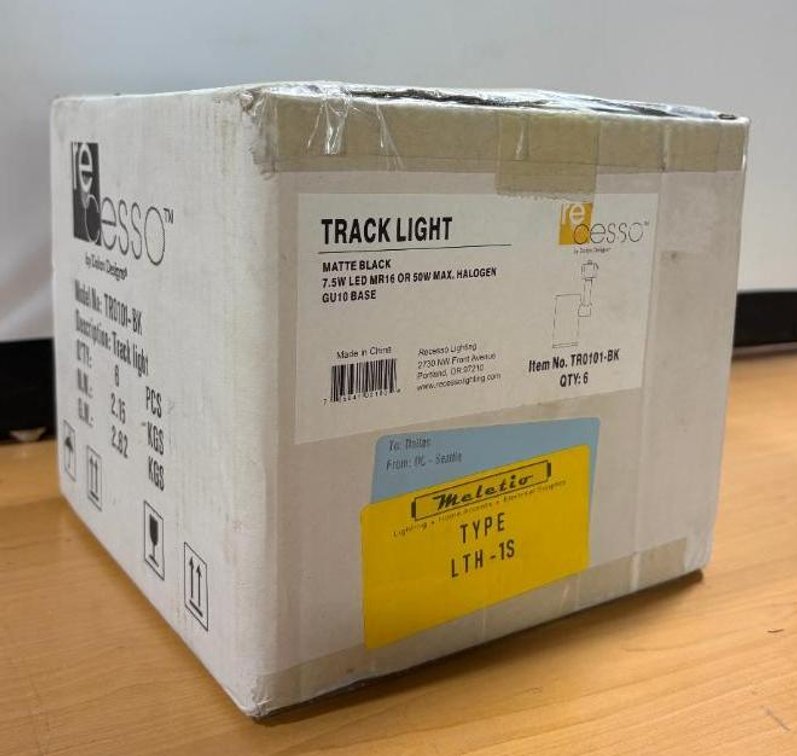 Recesso Matte Black 7.5 Watt LED MR16 Halogen Track Light