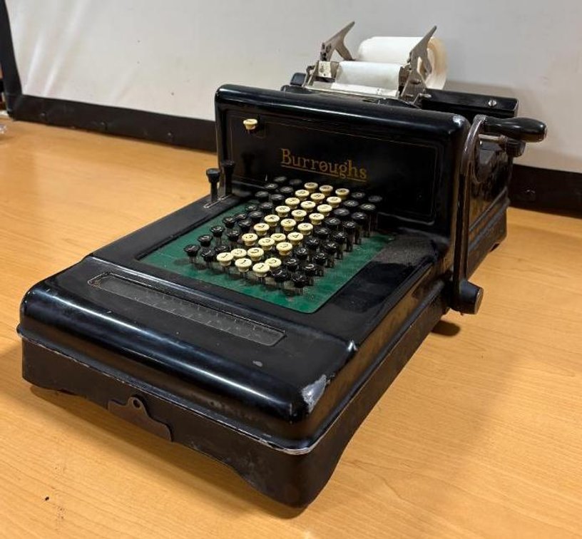 Burroughs Vintage Adding Machine / Calculator