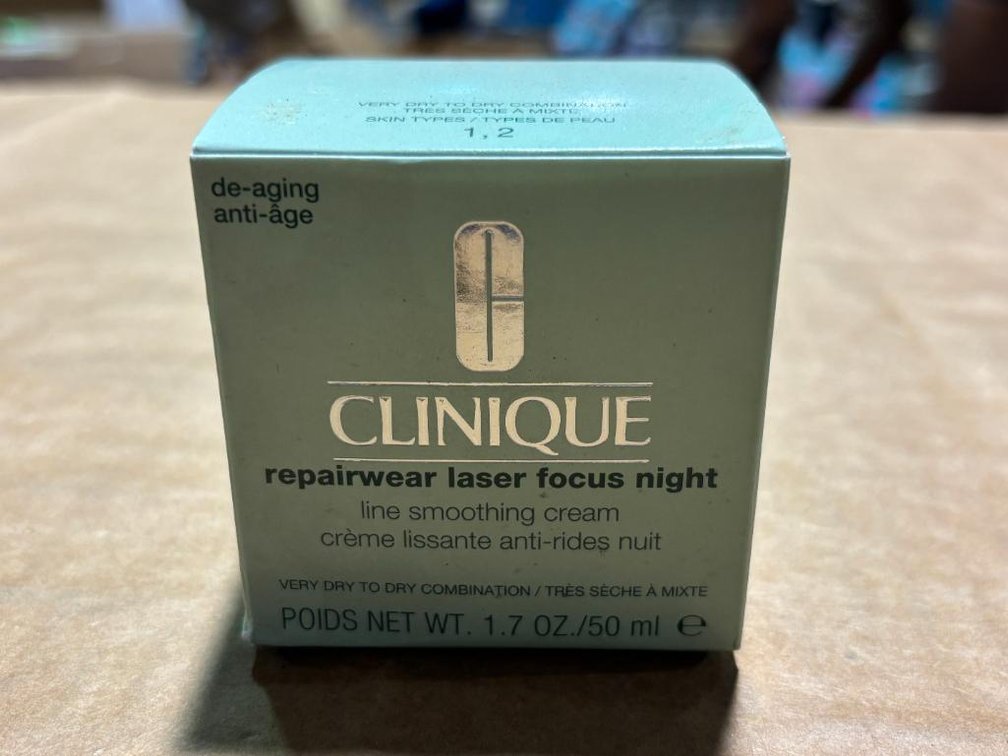 Clinique Repairwear Laser Focus Night Facial Cream 50ml