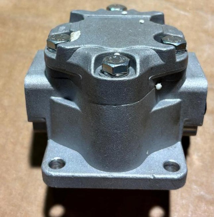 Atlantic Quality Parts Hydraulic Pump 1401-1192