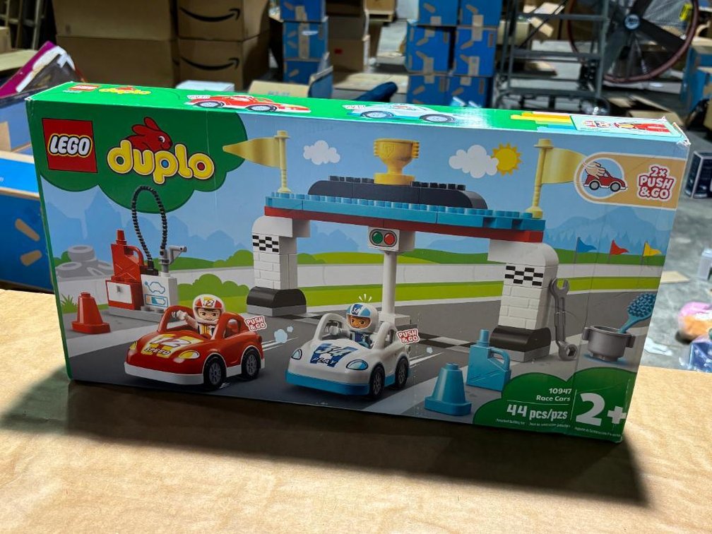 Lego Duplo # 10947 Race Cars 