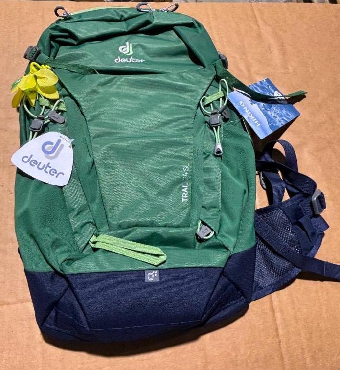 Deuter Trail SL 24L Women's Hiking Backpack Green