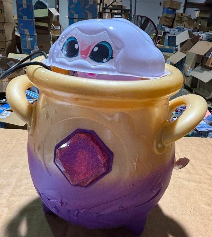 Magic Mixies Magical Cauldron 