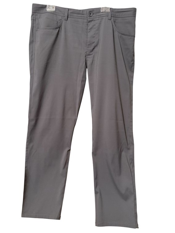 Tommy Bahama Size 38 x 30 Performance 5-Pocket Pants, 95% Recycled Polyester, 5% Spandex