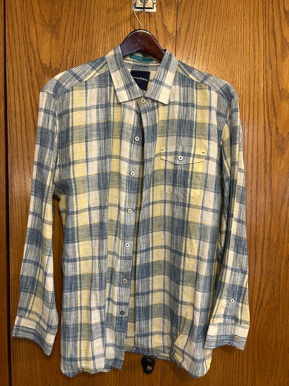 Tommy Bahama Long Sleeve, Size XL, 100% Linen, VG Cond.