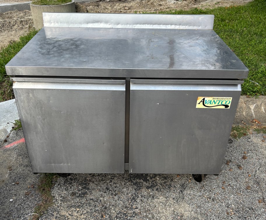 Avantco 2-Door Worktop Freezer w/ Backsplash Model 178SSWT48FHC